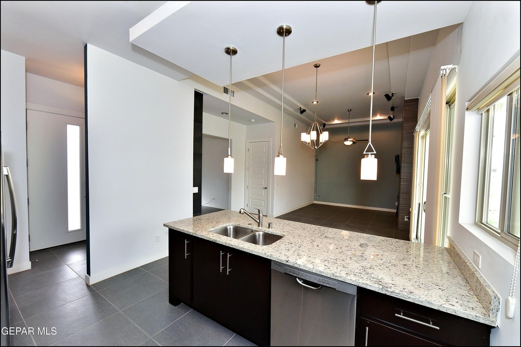 5973 Cartagena Circle - Photo 20
