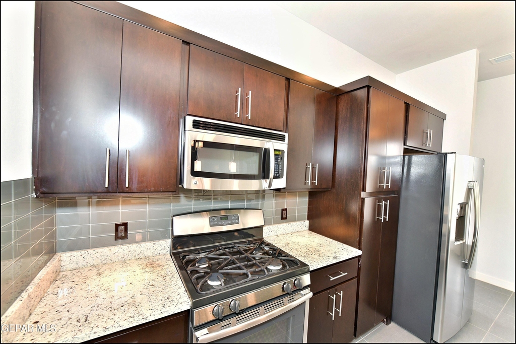 5973 Cartagena Circle - Photo 21