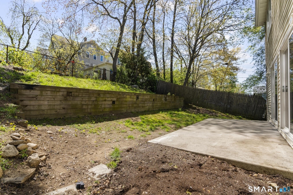 100 Meriden Road - Photo 13