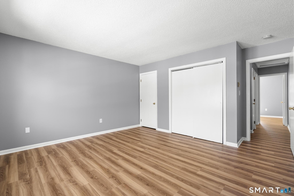 100 Meriden Road - Photo 6
