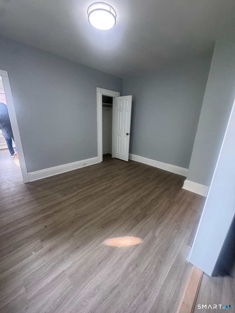 105 Caroline Street - Photo 6