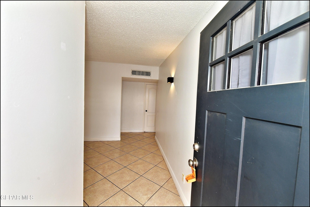 10565 Murphy Street - Photo 5