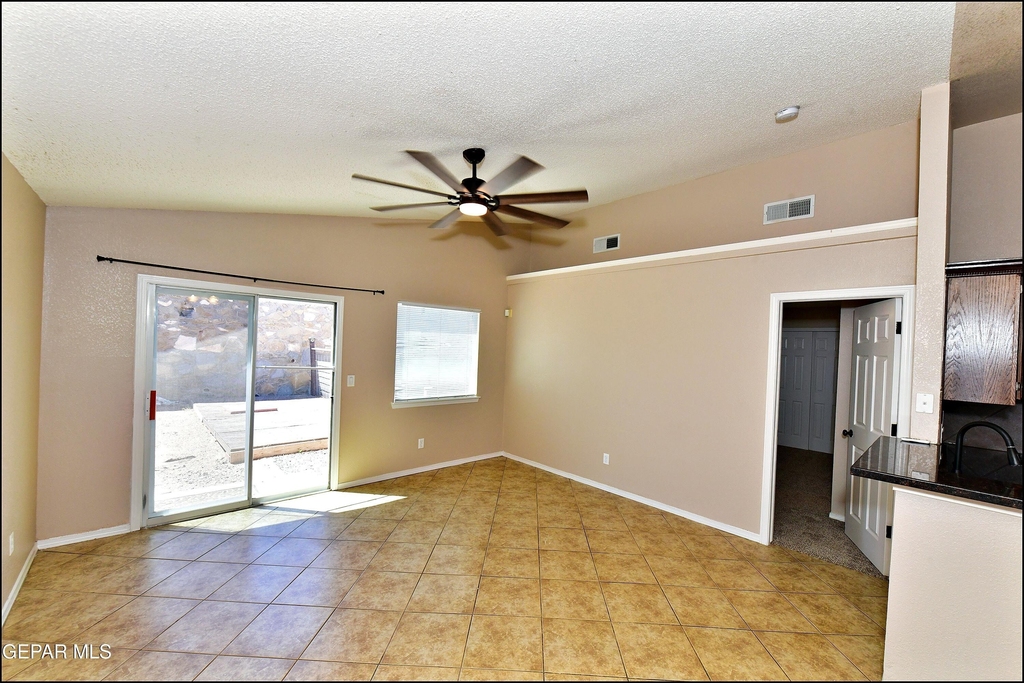 12976 Enrique Gomez Drive - Photo 21