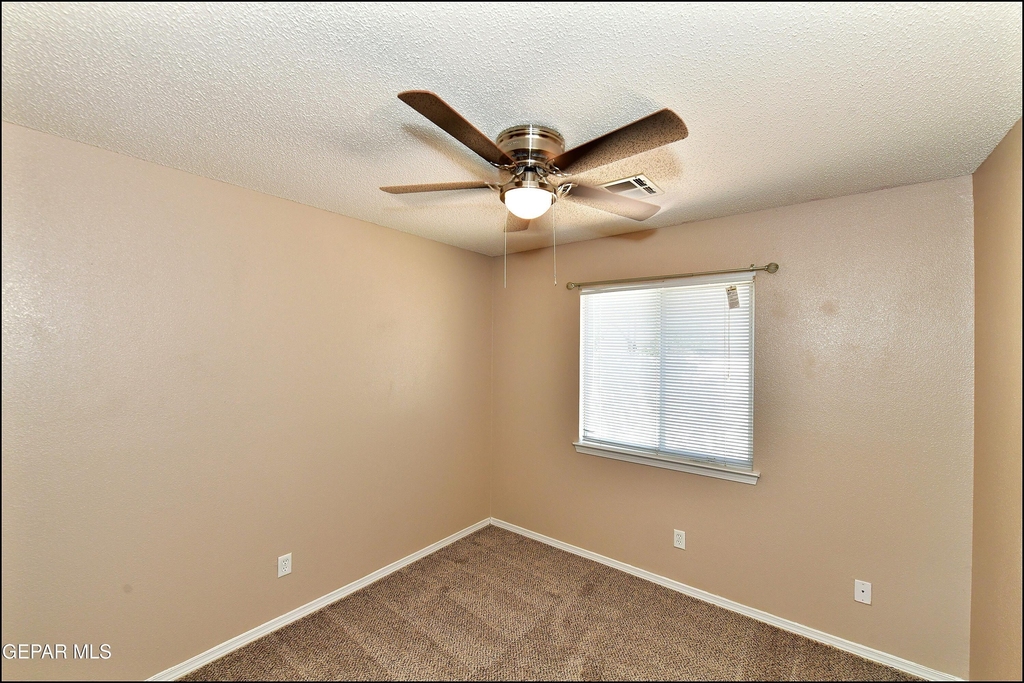 12976 Enrique Gomez Drive - Photo 31