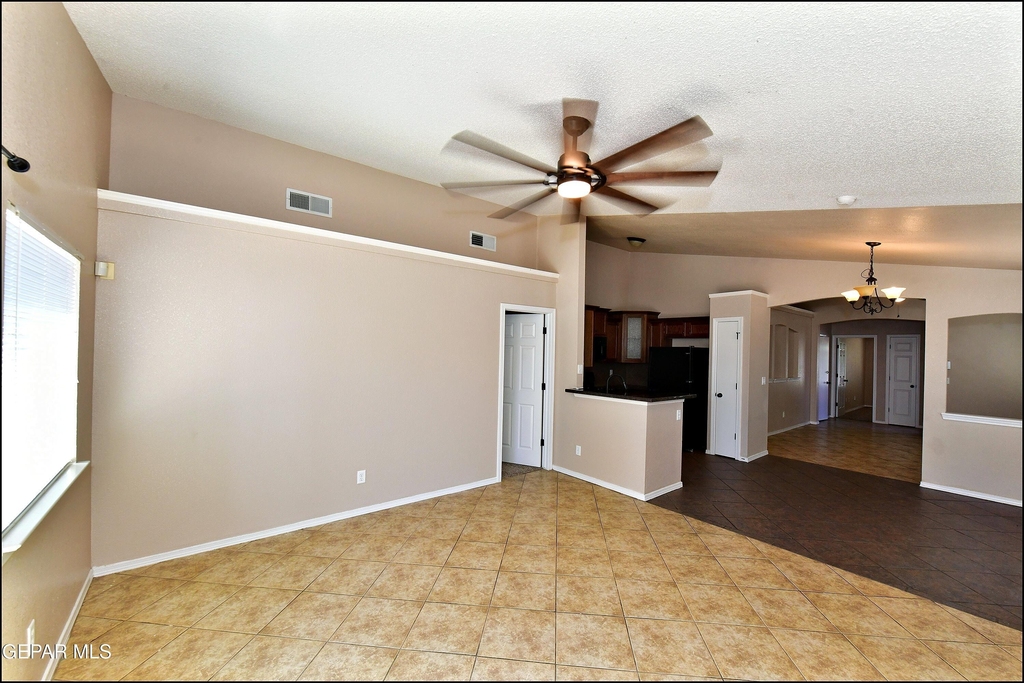 12976 Enrique Gomez Drive - Photo 22