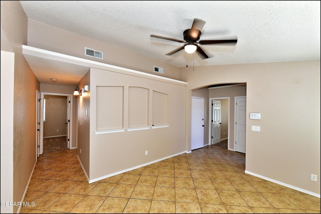 12976 Enrique Gomez Drive - Photo 8