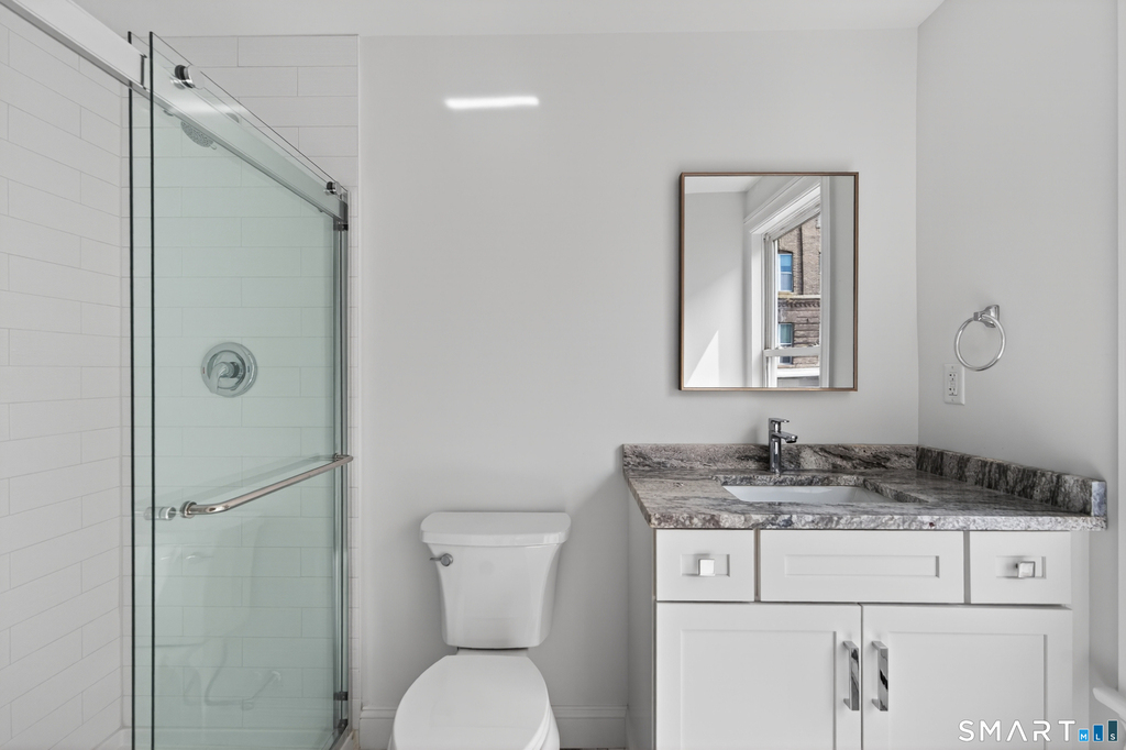 138 Bank Street - Photo 7