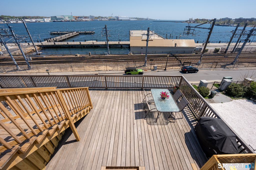 138 Bank Street - Photo 10