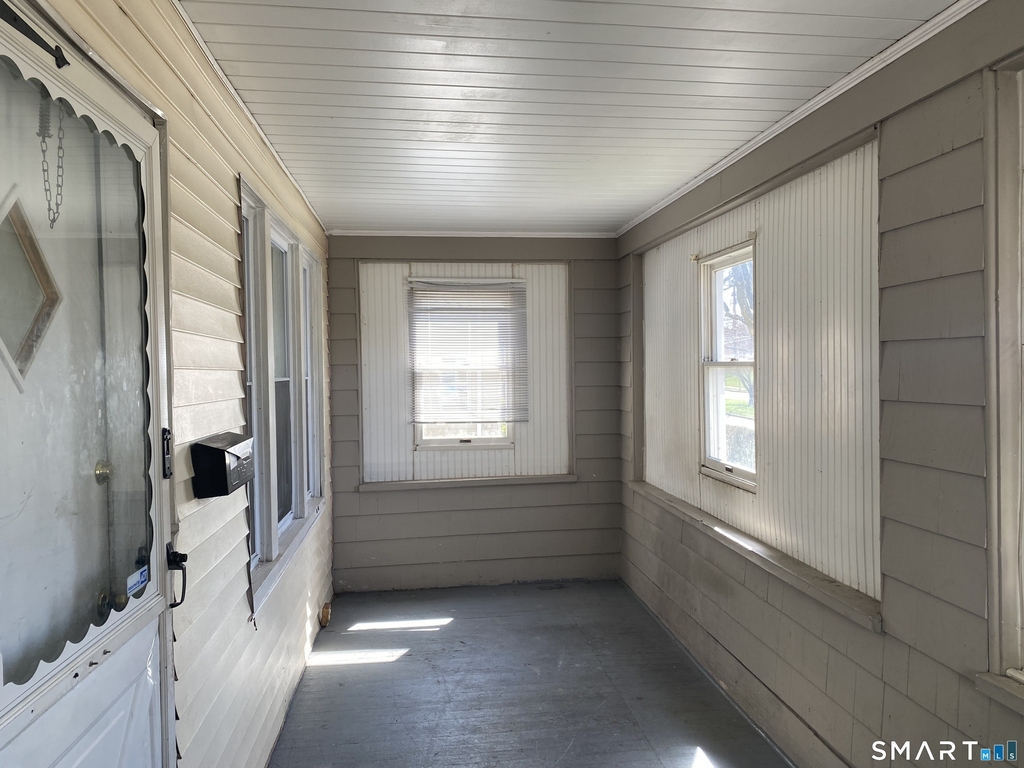 54-56 Westbourne Parkway - Photo 1