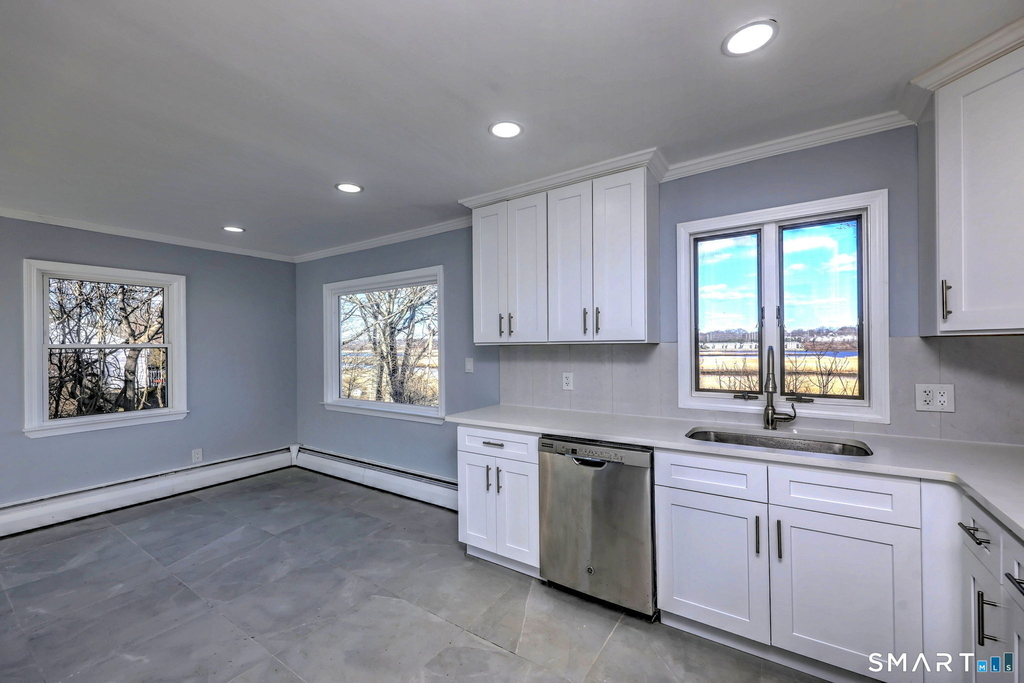 206 Bridgeview Place - Photo 11