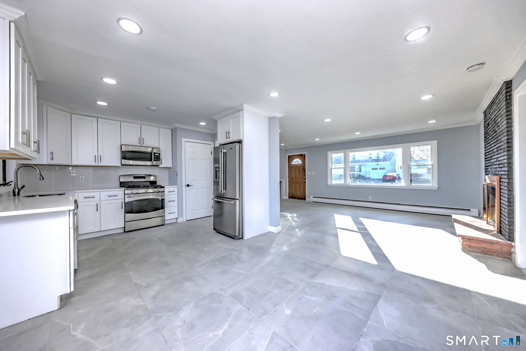 206 Bridgeview Place - Photo 10