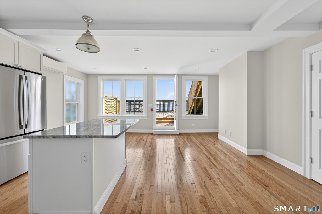 138 Bank Street - Photo 10