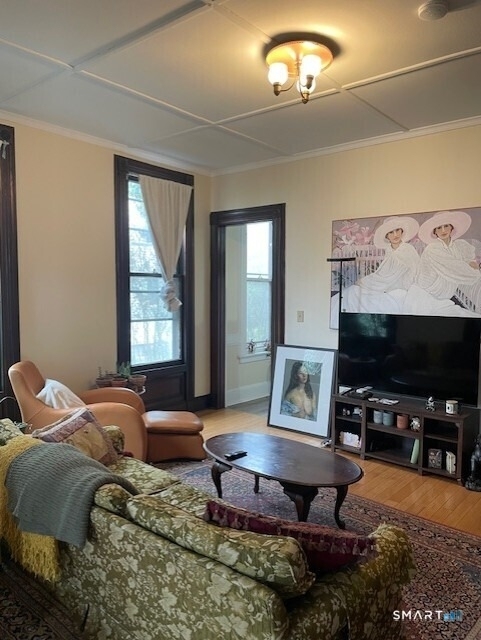 183 Lawrence Street - Photo 2