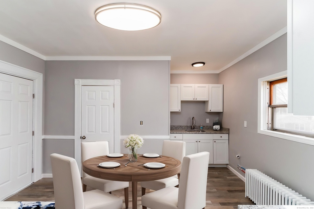 67 Avon Avenue - Photo 0