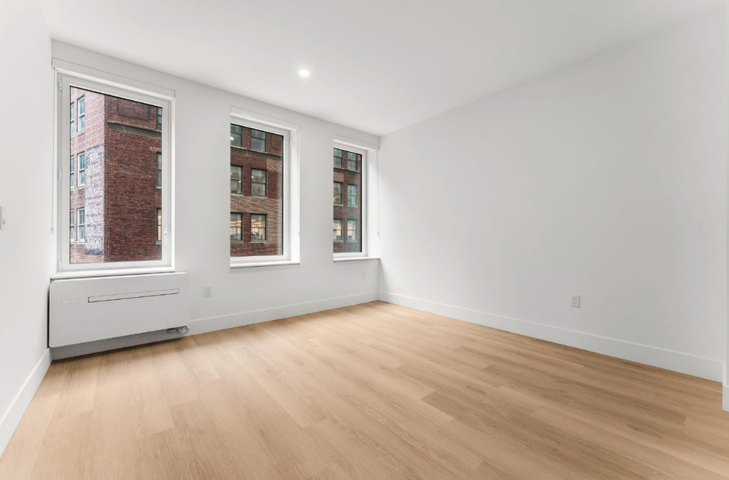 55 Broad Street - Photo 0