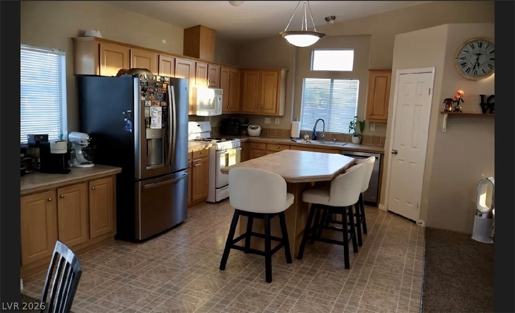 4964 Vista Flora Way - Photo 17