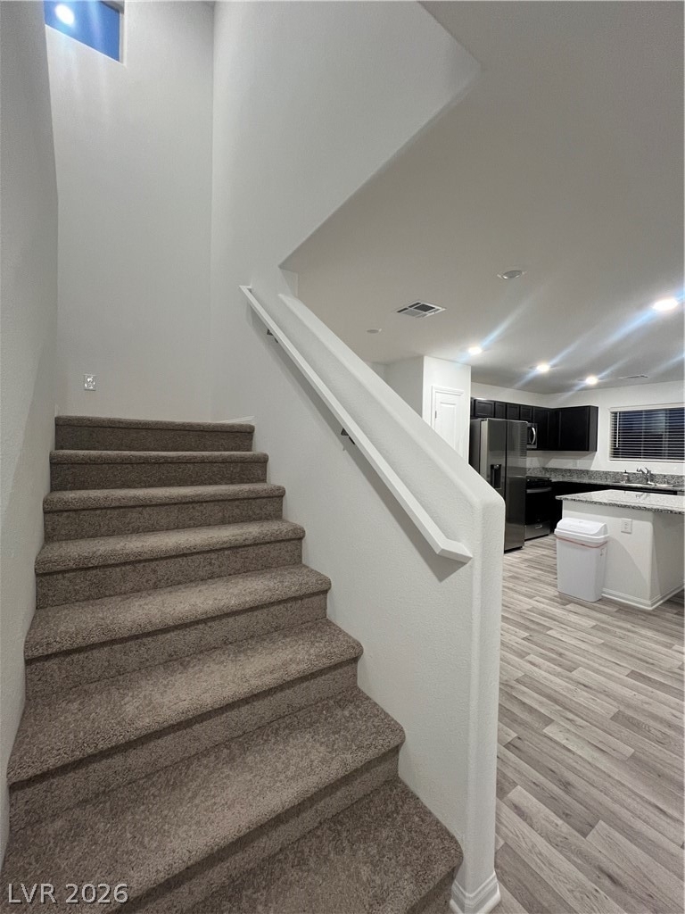 7668 Loftwood Avenue - Photo 11