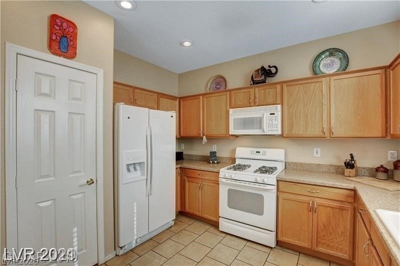 5839 Candia Court - Photo 8