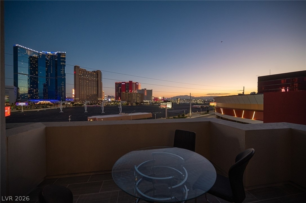 200 W Sahara Avenue - Photo 37