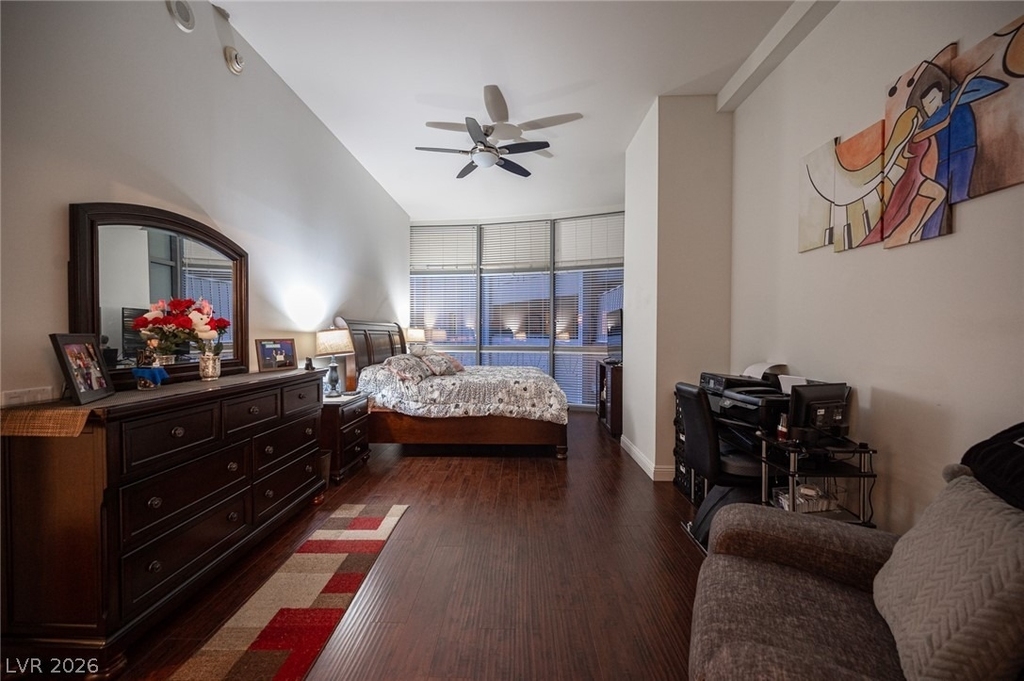 200 W Sahara Avenue - Photo 22
