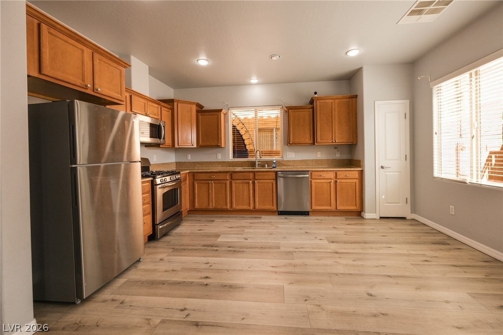 8253 Arden Landing Place - Photo 18
