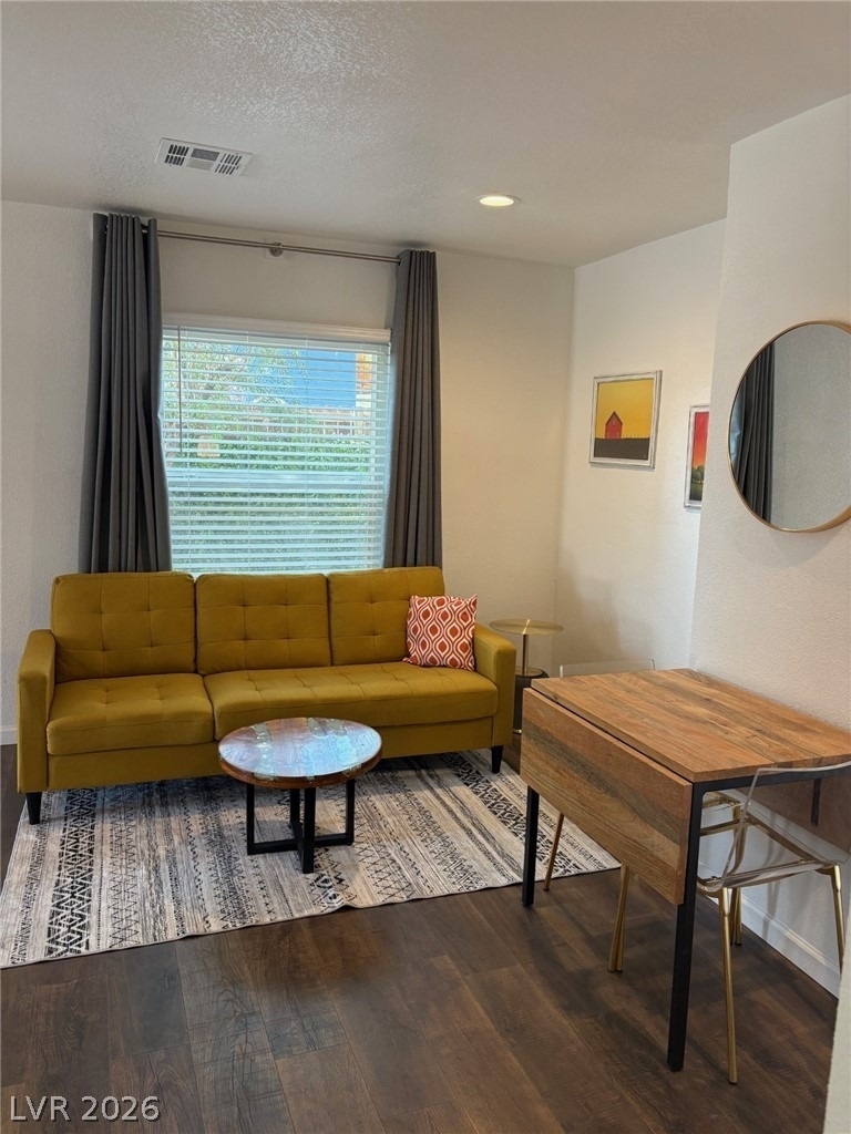 611 Bell Drive - Photo 4