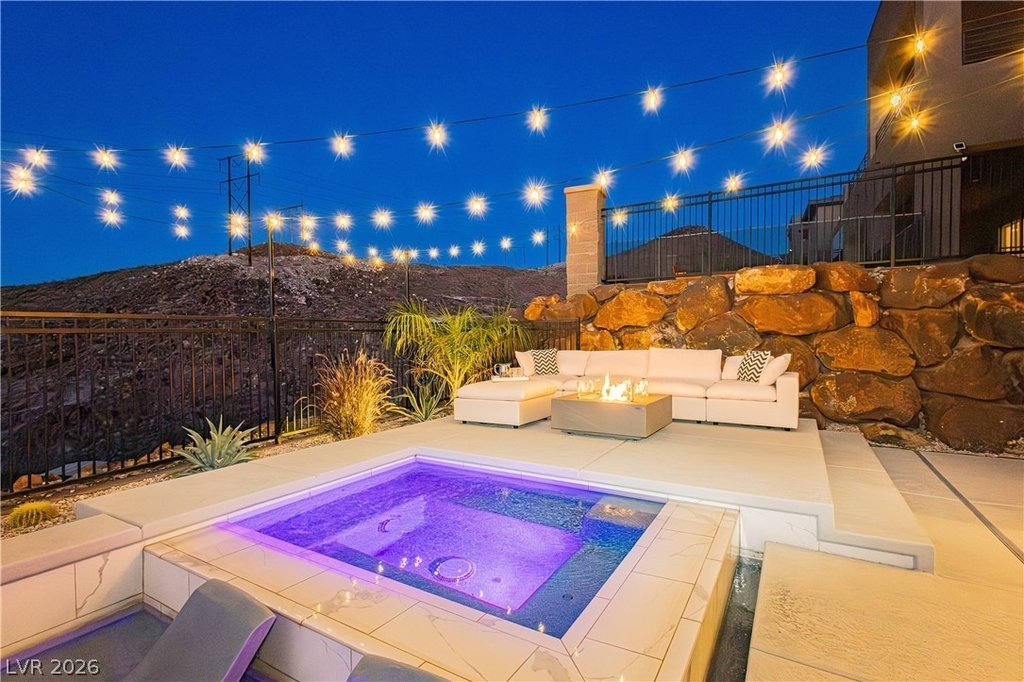 322 Natoire Court - Photo 32