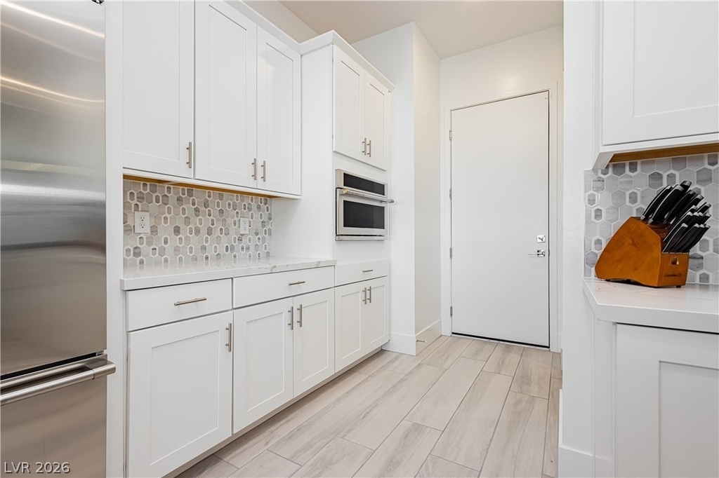 322 Natoire Court - Photo 15