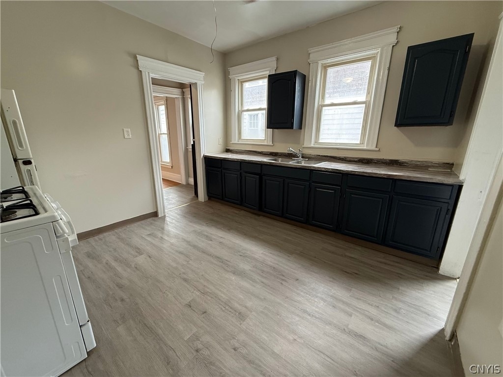 367 Furman Street - Photo 1