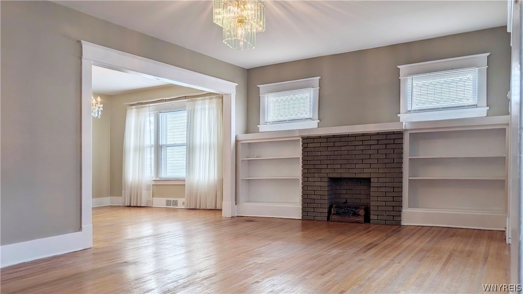 88 Commonwealth Avenue - Photo 1