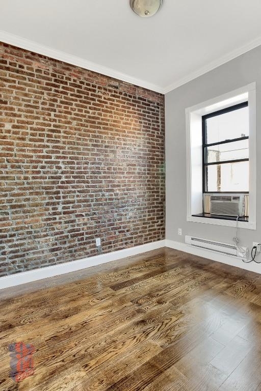 232 Elizabeth Street - Photo 5