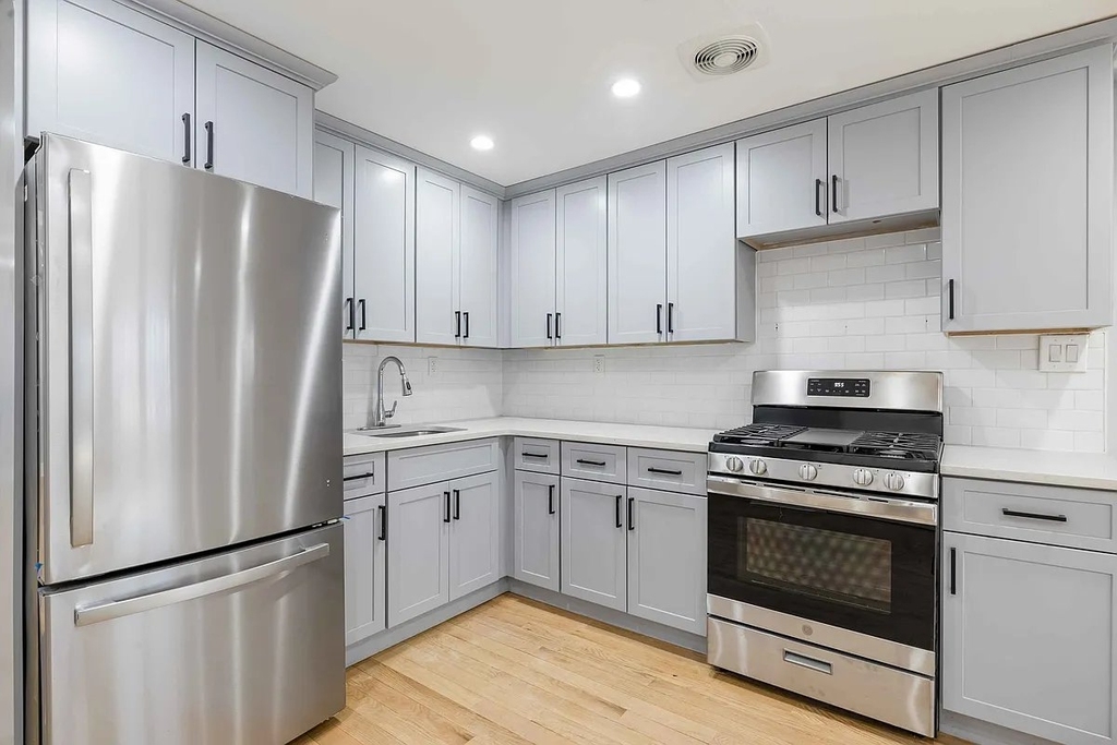 307 West 136th Street - Photo 19