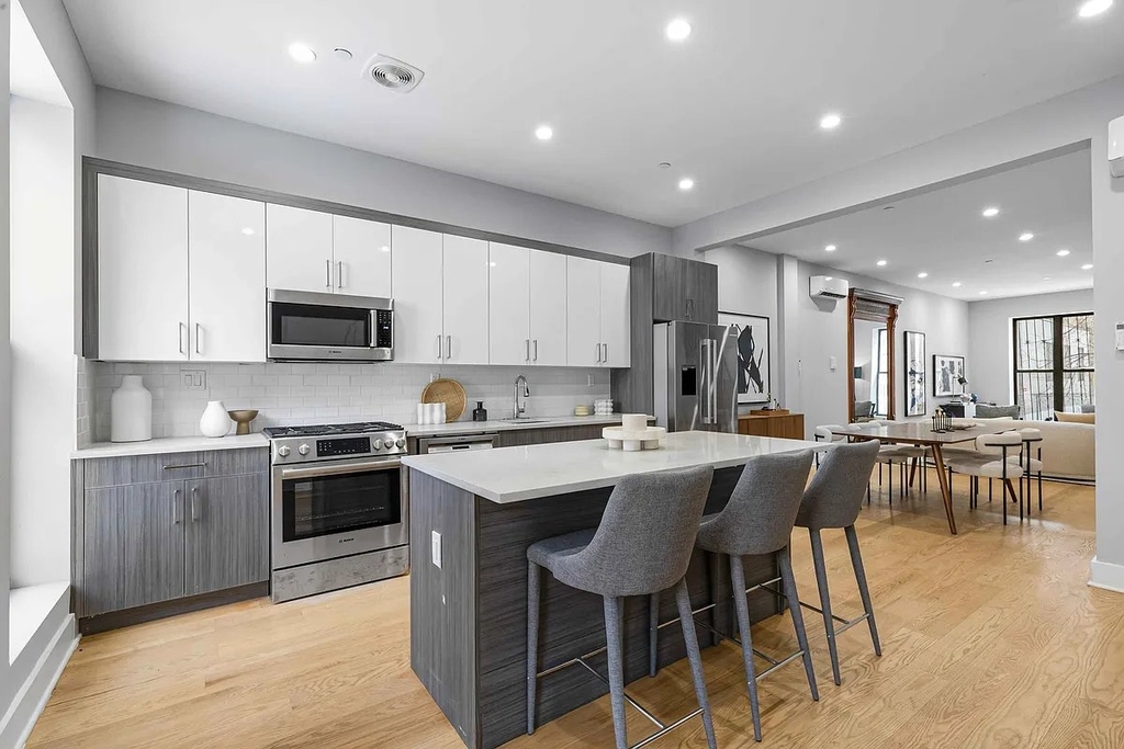 307 West 136th Street - Photo 7