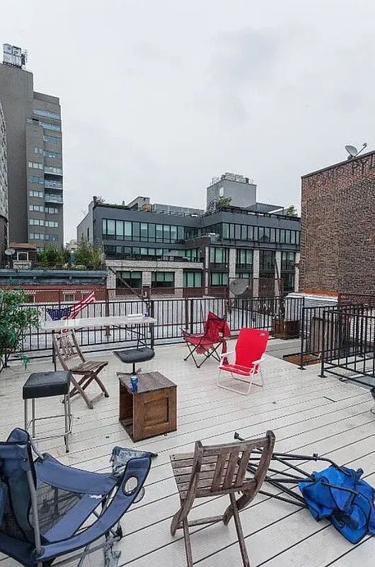 204 East 13th Street - Photo 6