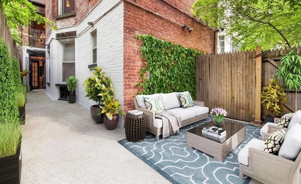 202 East 13th Street - Photo 0