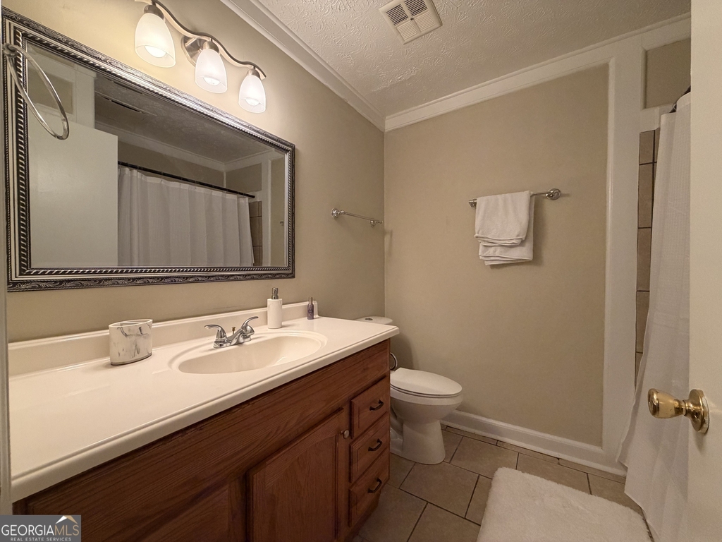 102 Welch Place - Photo 5