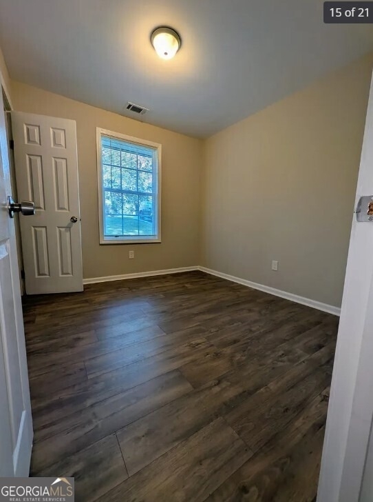 537 Eastside Drive - Photo 14