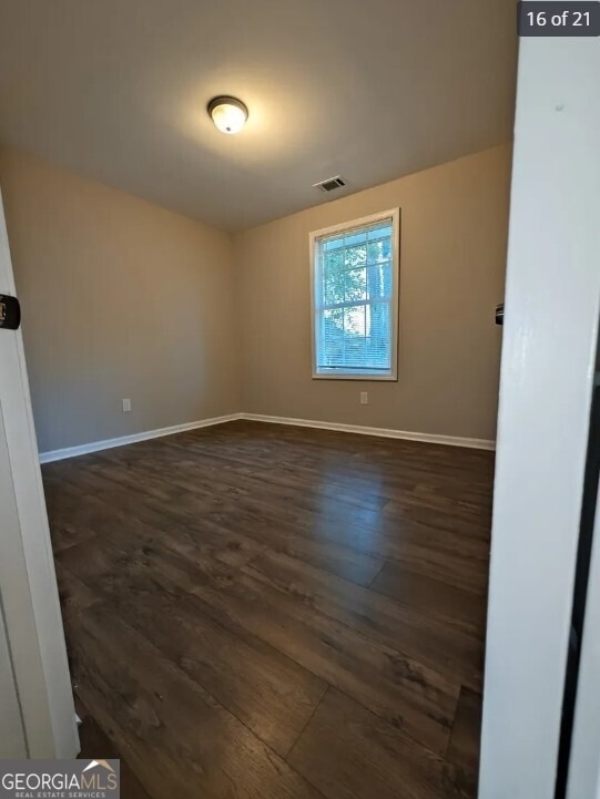 537 Eastside Drive - Photo 15