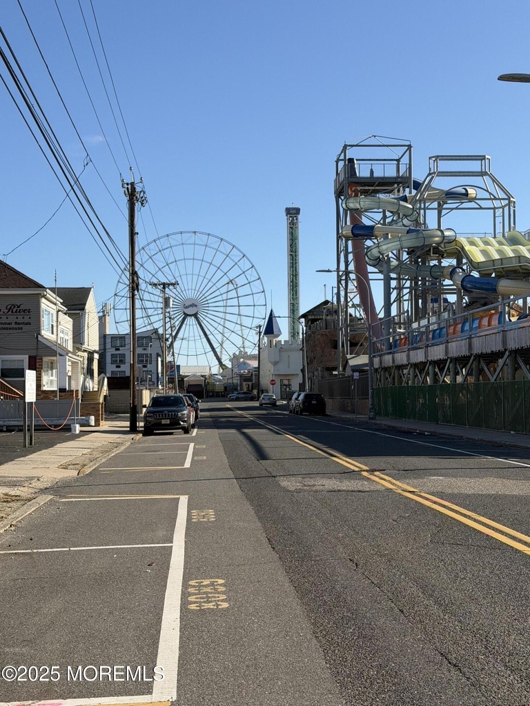 60 Sherman Avenue - Photo 15