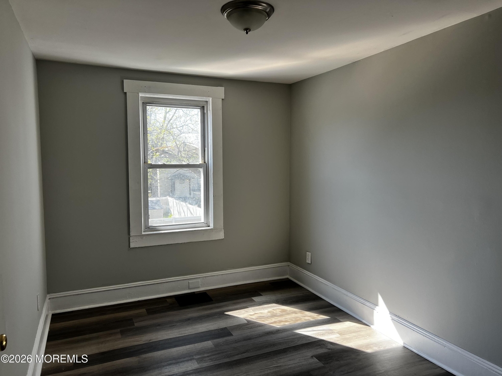 1221 9th Avenue - Photo 6