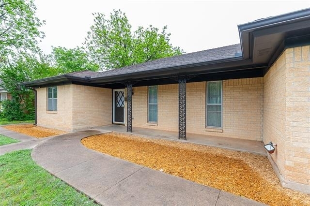 3409 High Meadows Drive - Photo 2