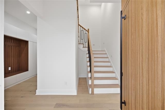 4220 Munger Avenue - Photo 2