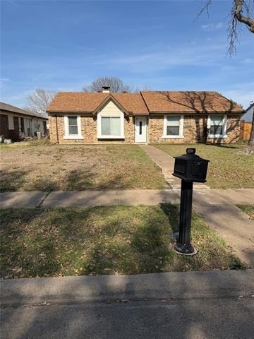 1834 Sage Drive - Photo 0