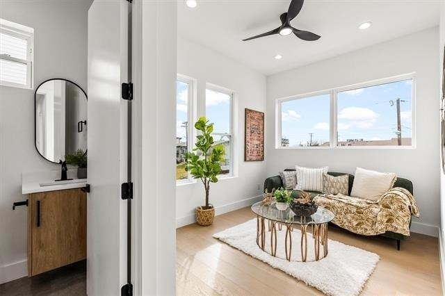 815 E 5th Avenue - Photo 12