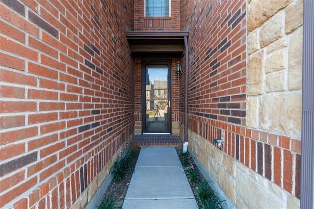 394 Teague Drive - Photo 3