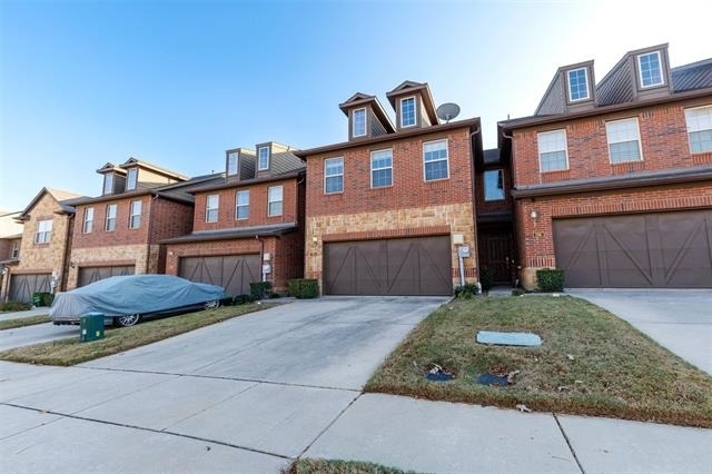 394 Teague Drive - Photo 2