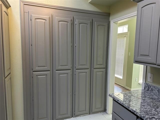 1505 Park Place - Photo 5