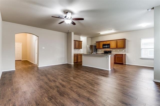 2903 Castlebend Drive - Photo 8