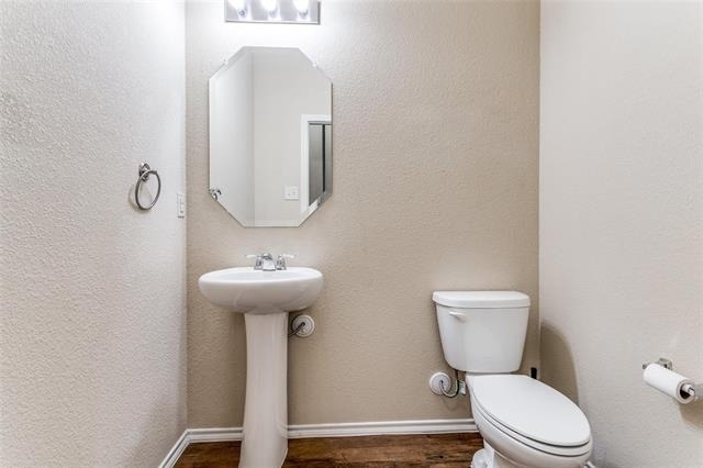 2903 Castlebend Drive - Photo 11