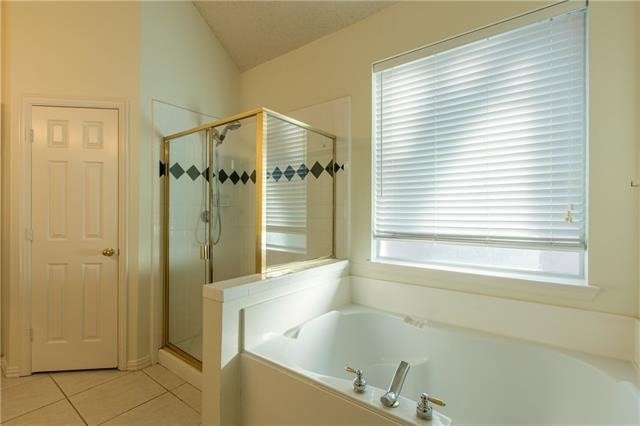 8216 Spring Valley Lane - Photo 17